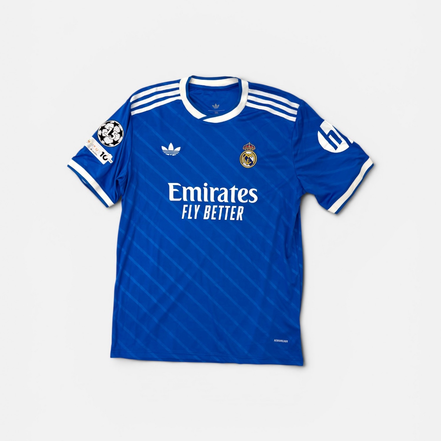 REAL MADRID VALVERDE 8 ADIDAS FOOTBALL JERSEY 2XL / Pre-Owned